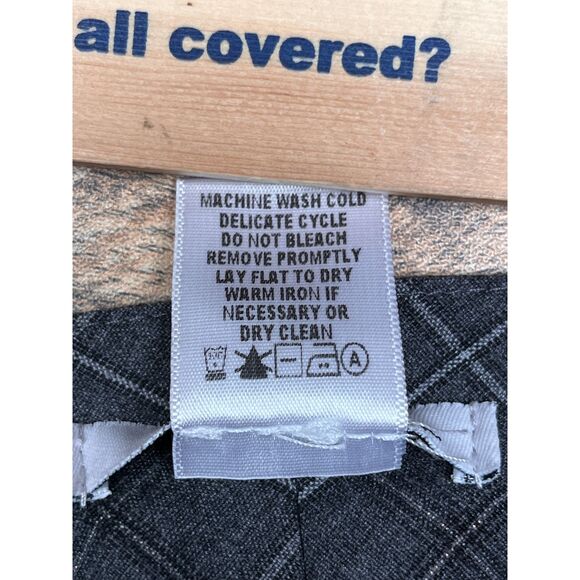 BOGO Classic & Chic Yank Capris Pants Size 4 - Picture 8 of 9